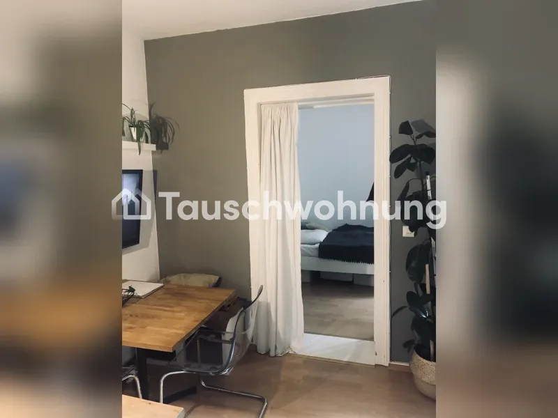 Tauschwohnung: Tolle, helle 1 Zimmerwohnung an der Admiralbrücke — photo 1